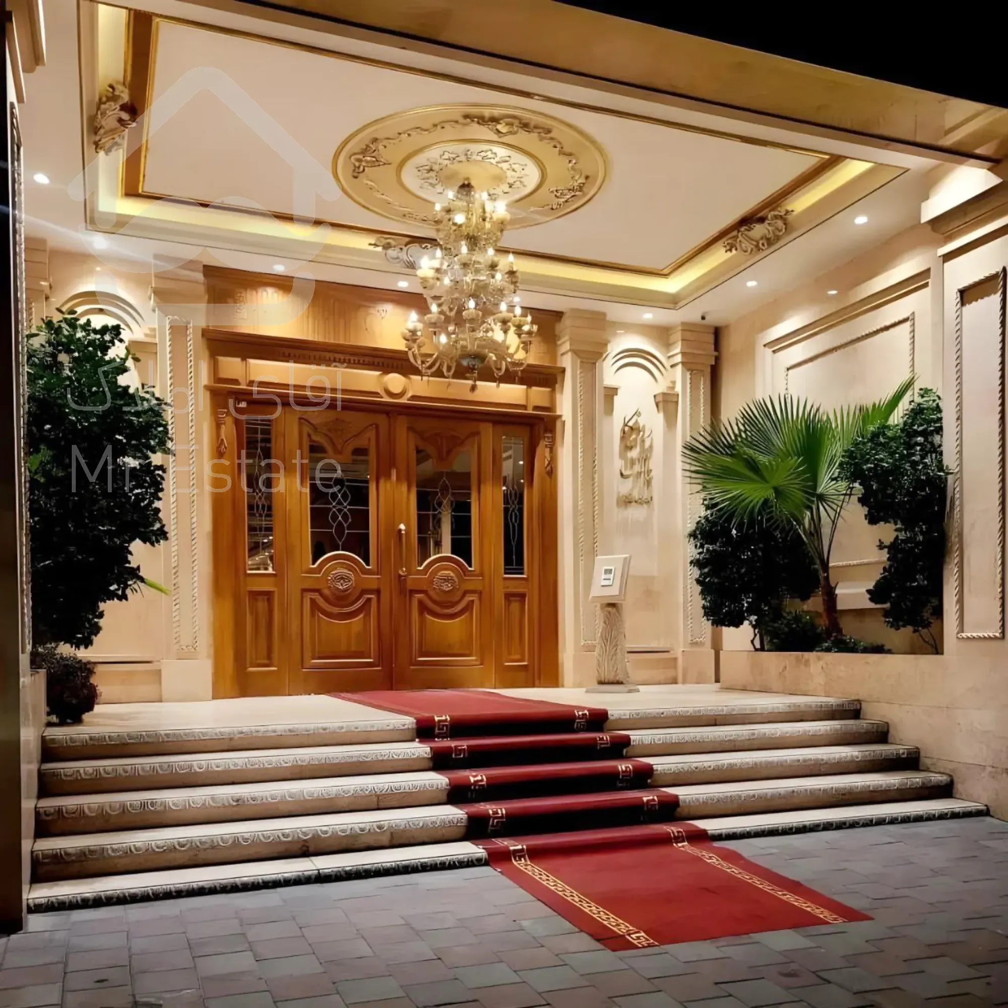 پیش فروش ویژه در استادمعین