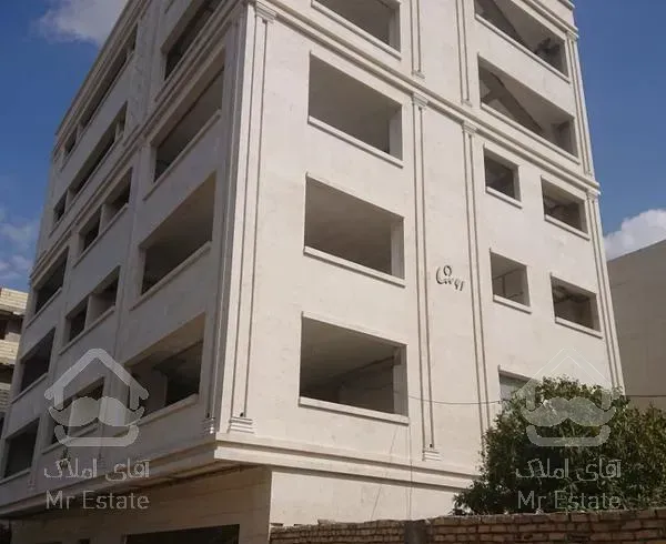 آپارتمان 120 متری سر دونبش