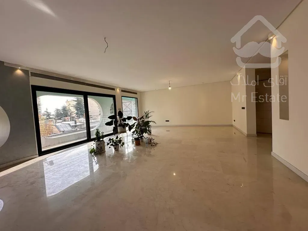 فروش اپارتمان 220 متری زعفرانیه