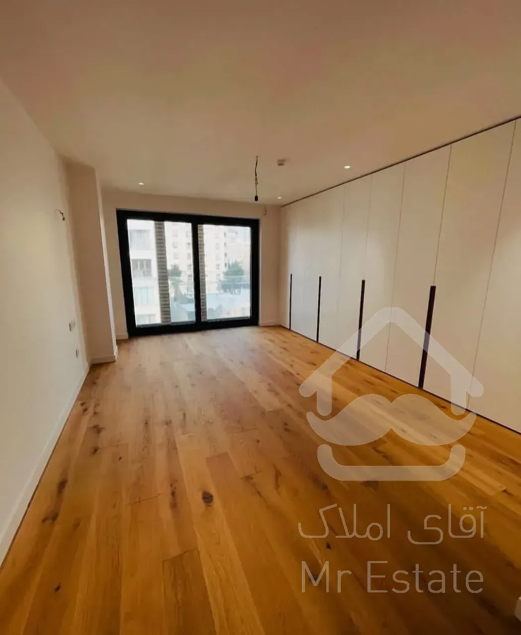 فروش اپارتمان 200 متری زعفرانیه