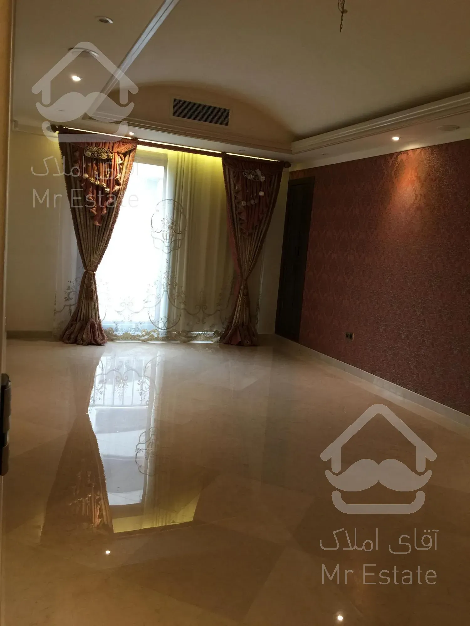 خرید ۴۲۵ متر تکواحدی در گرانترین لوکیشن سنبل