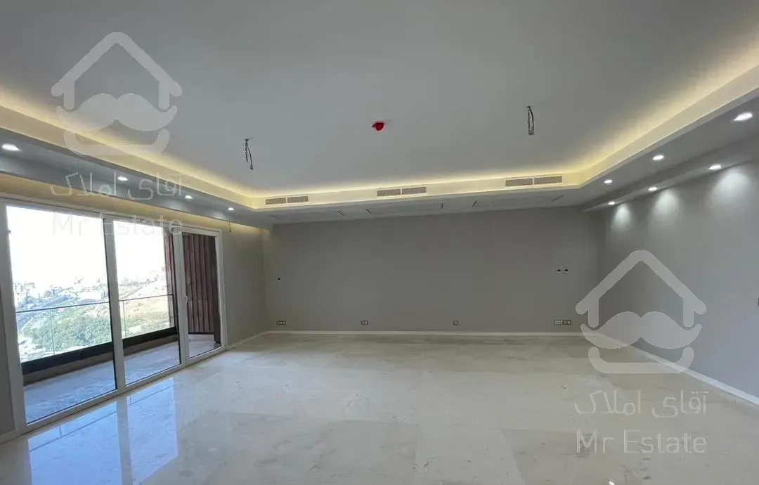 فروش طبقه دهم ۱۹۱ متری برج کوروش