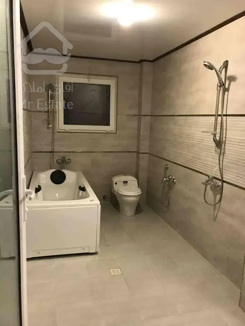 فروش ویلای شیک و بزرگ در شهرستان نور نزدیک ساحل