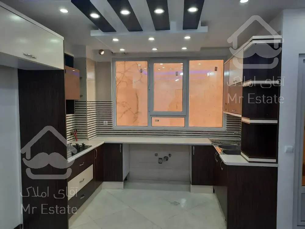 آپارتمان ۷۳متری ۲ خواب، وام دار، قابل رهن، خوش نقش، لوکیشن عالی، فول امکانات