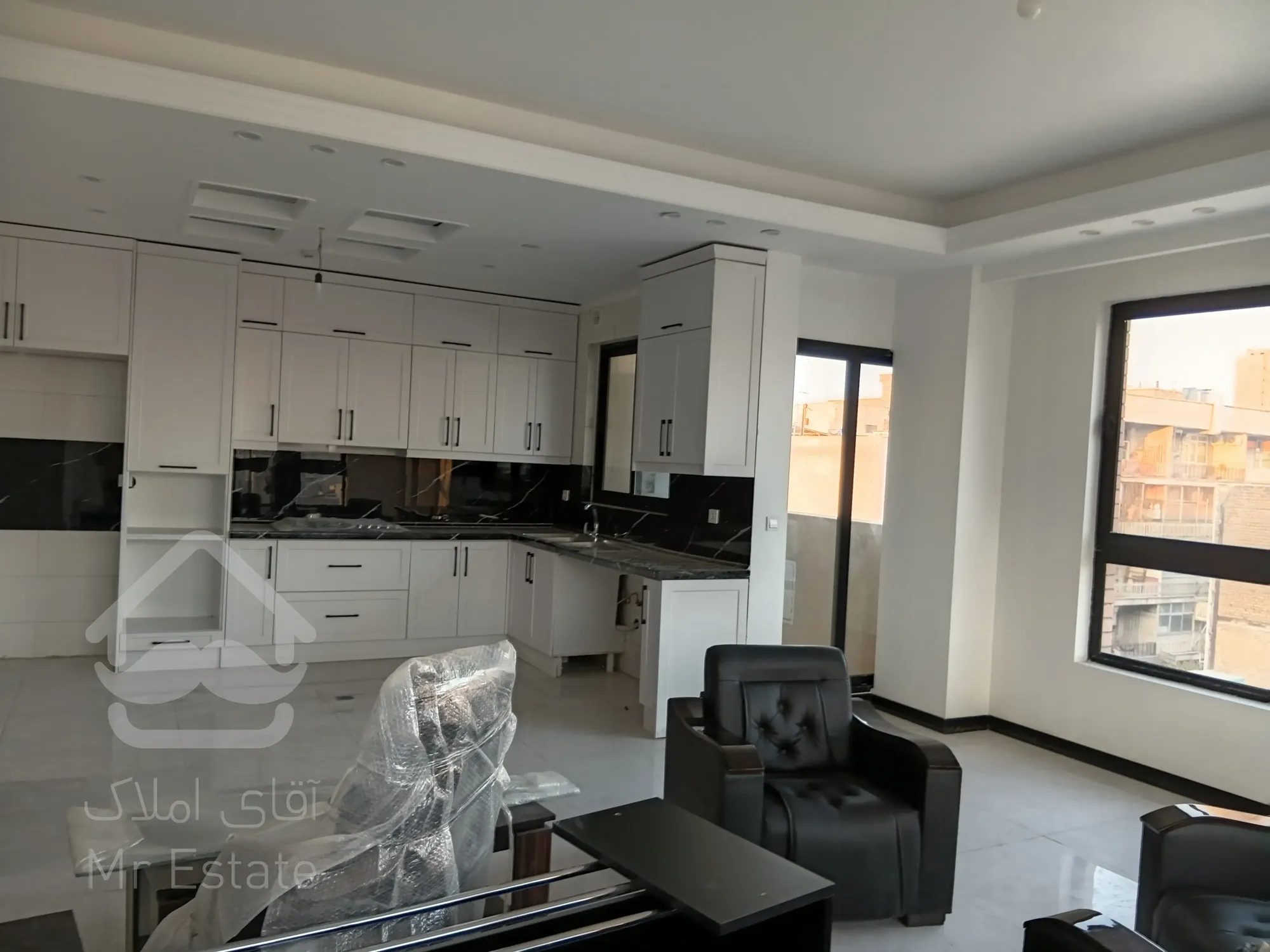 اجاره ۱۰۰ متر نوساز مستعد دفاتر آفیس