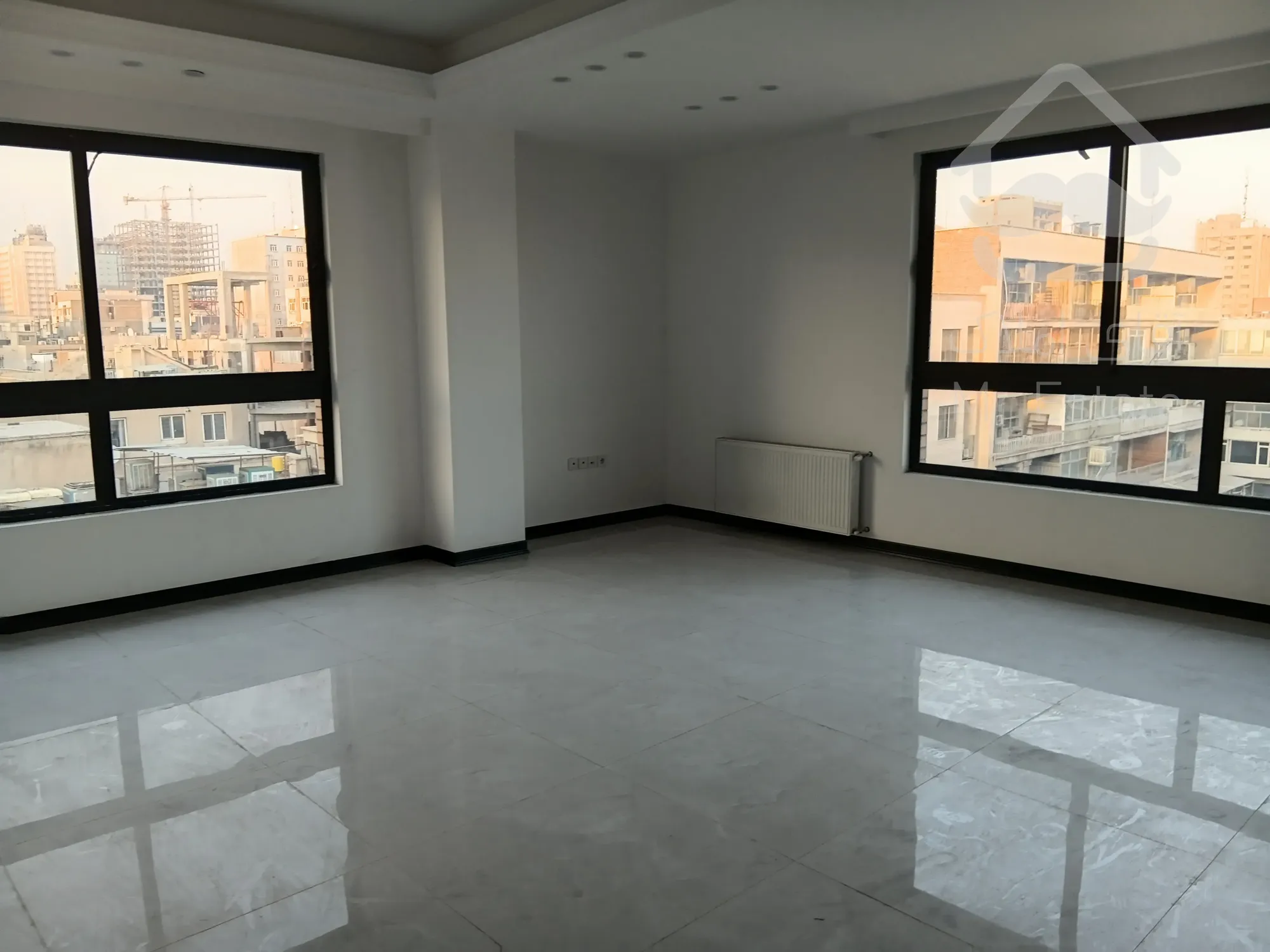 اجاره ۱۰۰ متر نوساز مستعد دفاتر آفیس