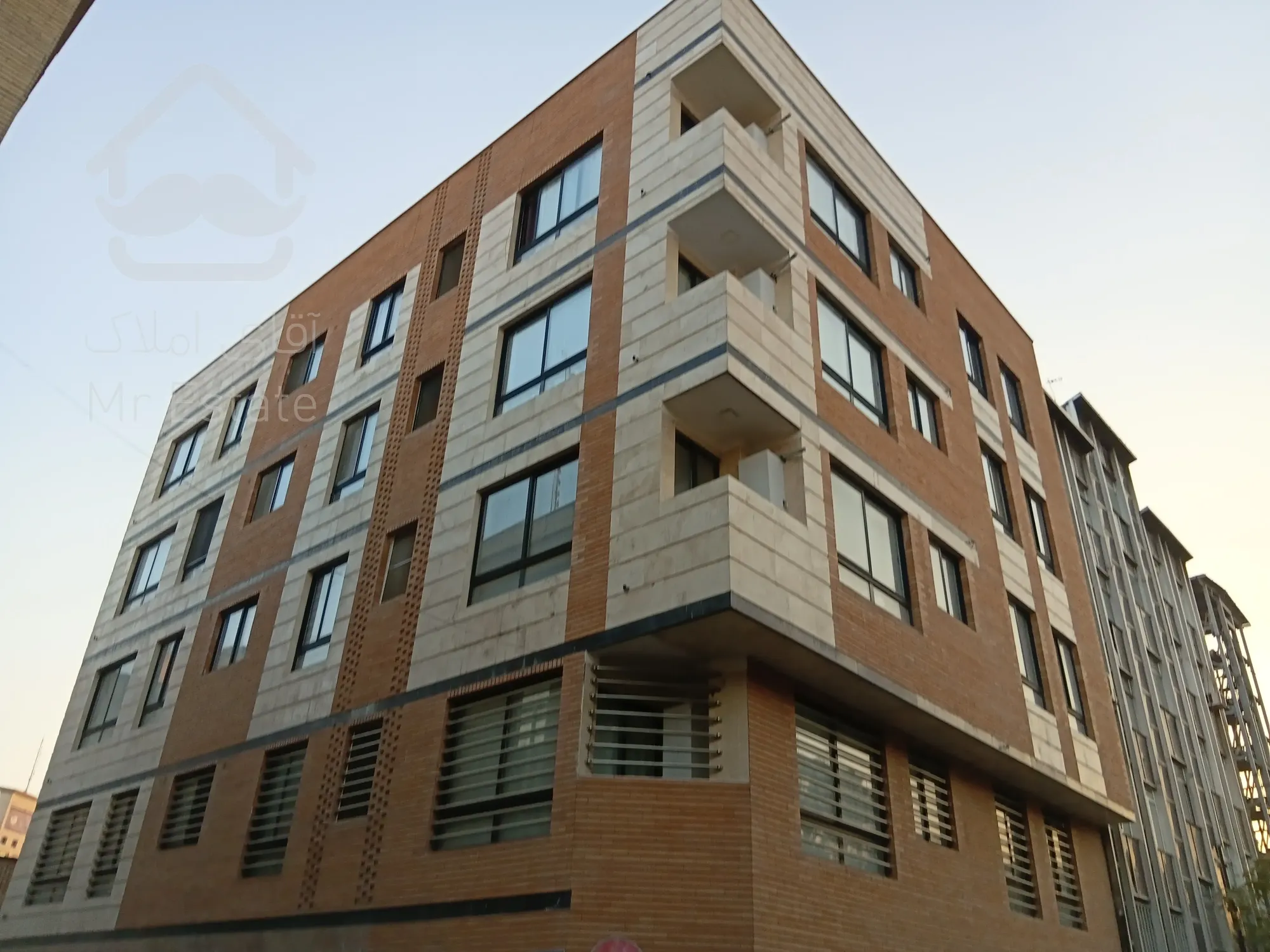 اجاره ۱۰۰ متر نوساز مستعد دفاتر آفیس