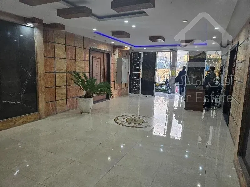 105متر سعادت آباد* موقعیت اداری*نوساز،ویودار،فلت