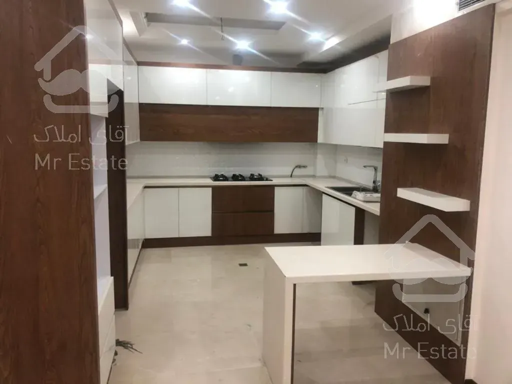 122 متر / دیباجی شمالی