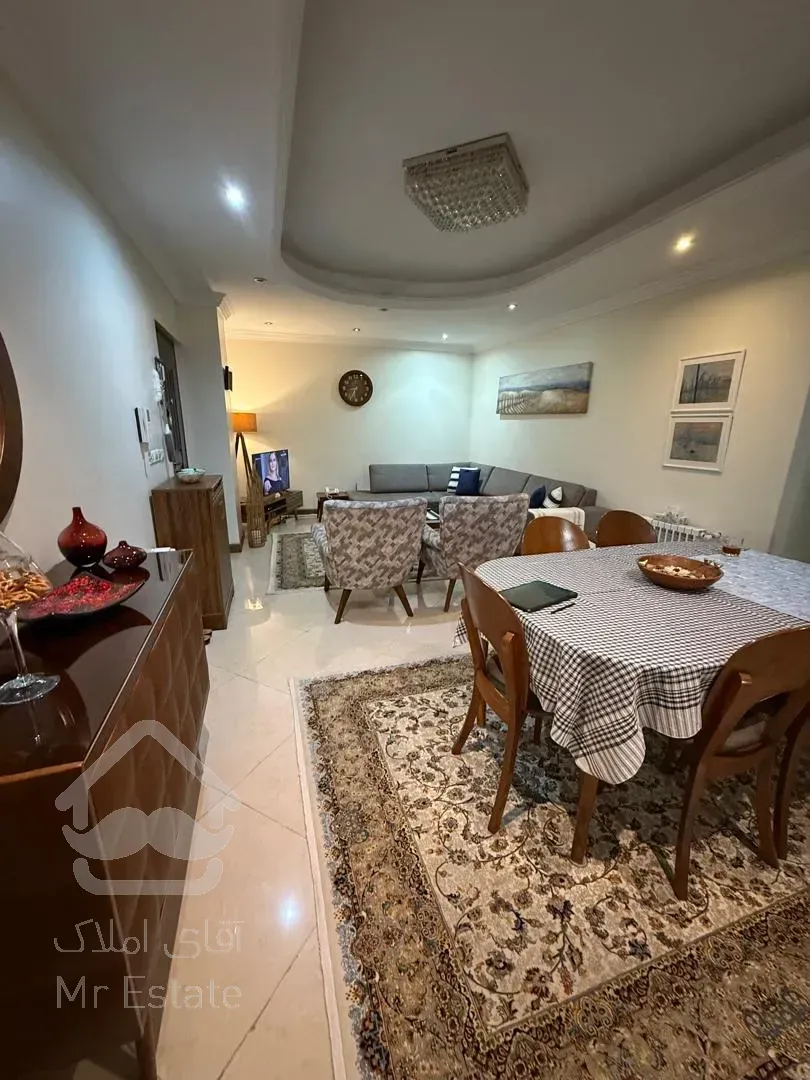 ۸۰متر۲خواب فول نور مستقیم