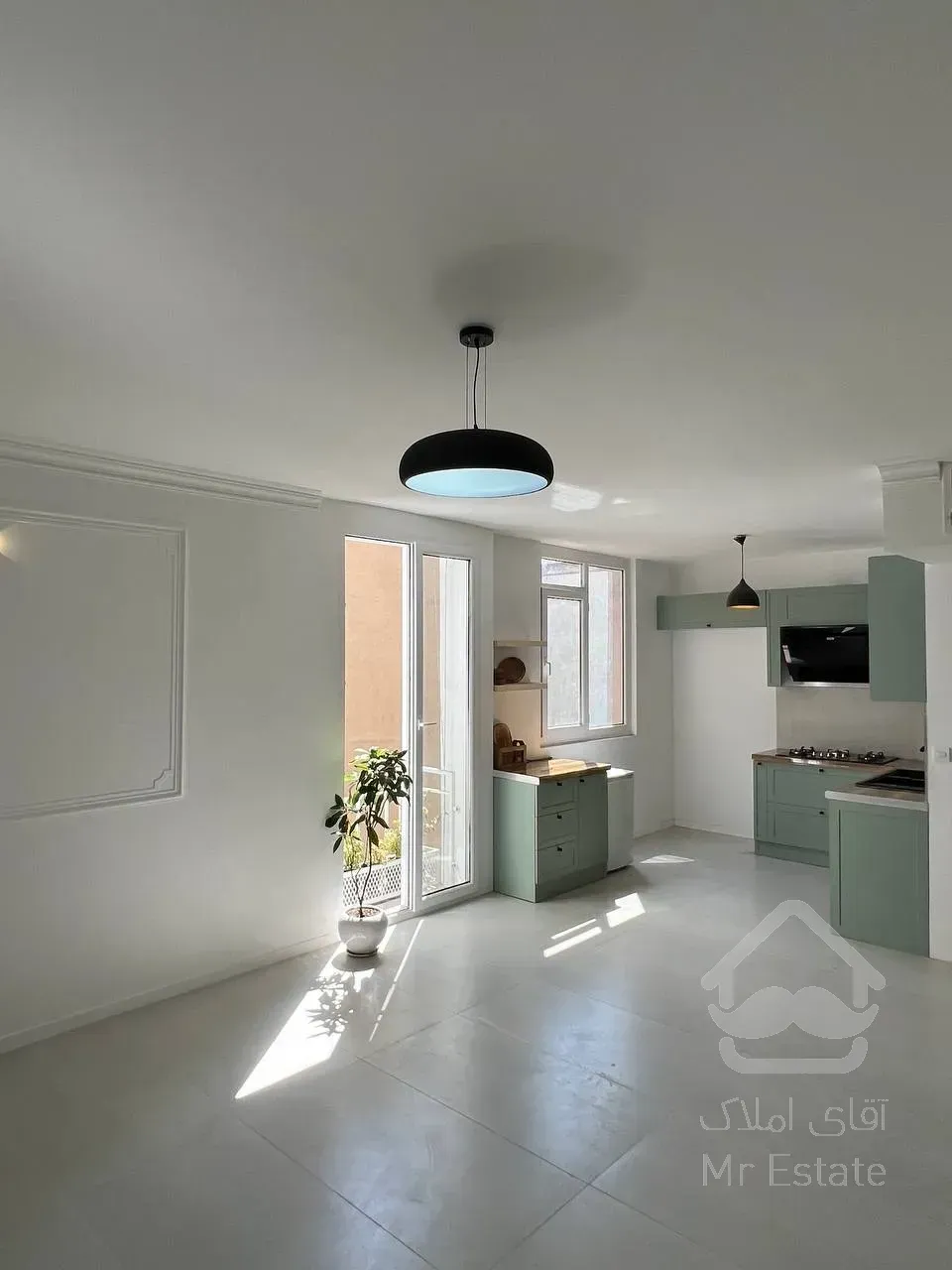 فروش آپارتمان ۵۵ ماری یک خوابه نما تراورتن سالن پرده خور در سازمان برنامه