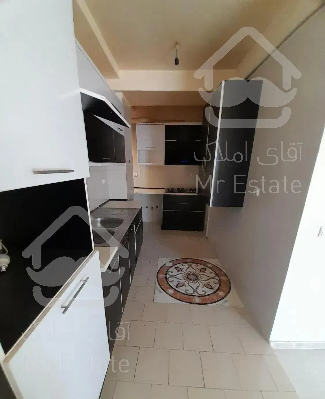 اول فاز۶باپارکینگ مسقف ۹۰متر