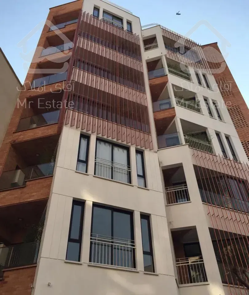 ۱۵۰متر سه خوابه دوپارکینگ ونک شیخ بهایی شمالی