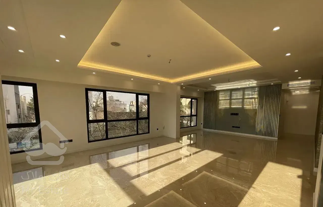 ملک خوش‌نور / ۲ تراس / ۱۶۰ متری / متریال برند