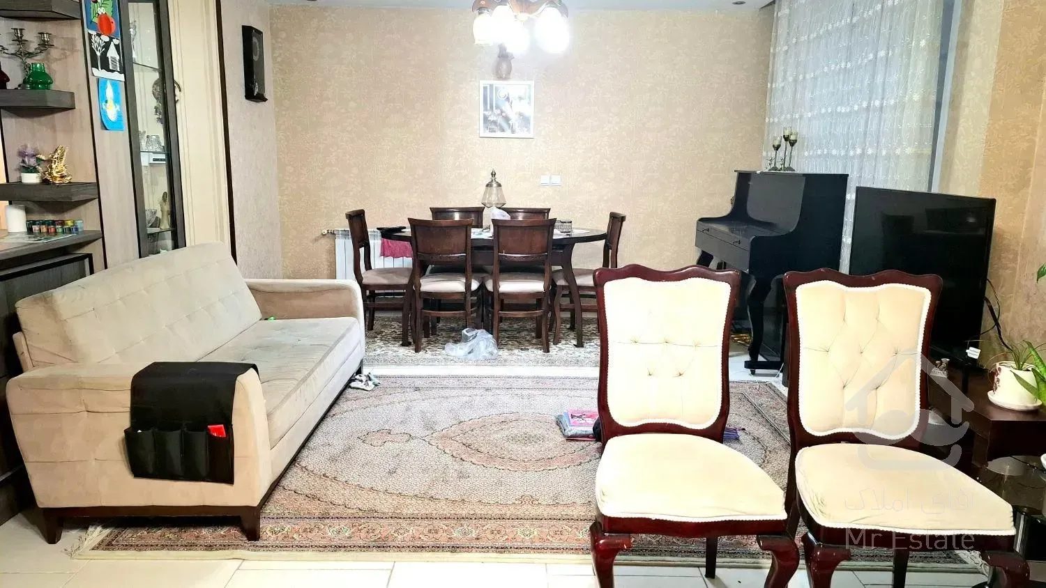 فروش واحد 92 متری در اختر غربی