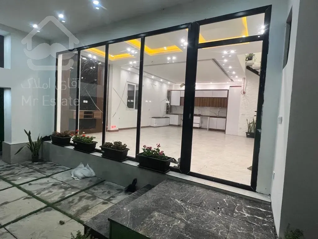 فروش  ۹۸ متر موقعیت اداری باغ فیض