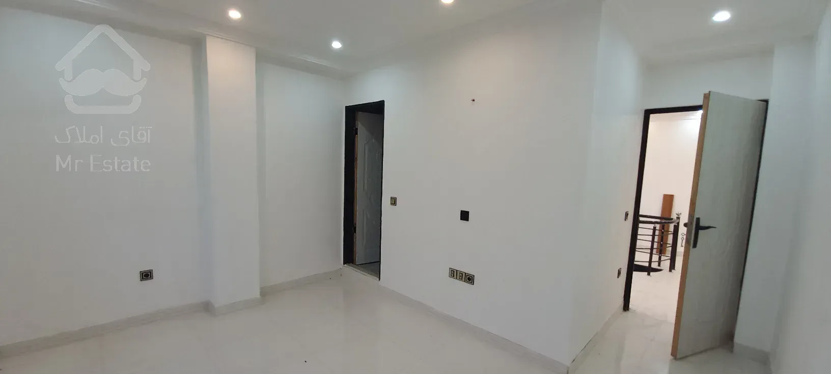 فروش ویلا لوکس مدرن استخردار تنکابن