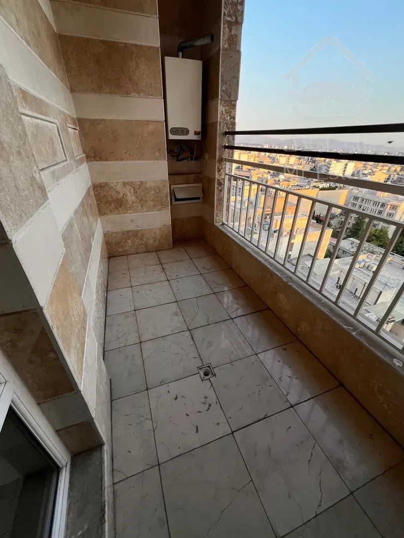 کامرانیه جنوبی ۹۵متر ۲خواب