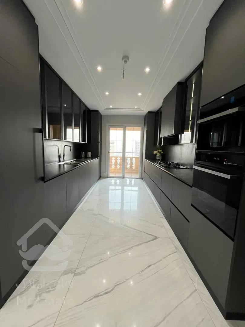 فروش اپارتمان 243 متری محمودیه