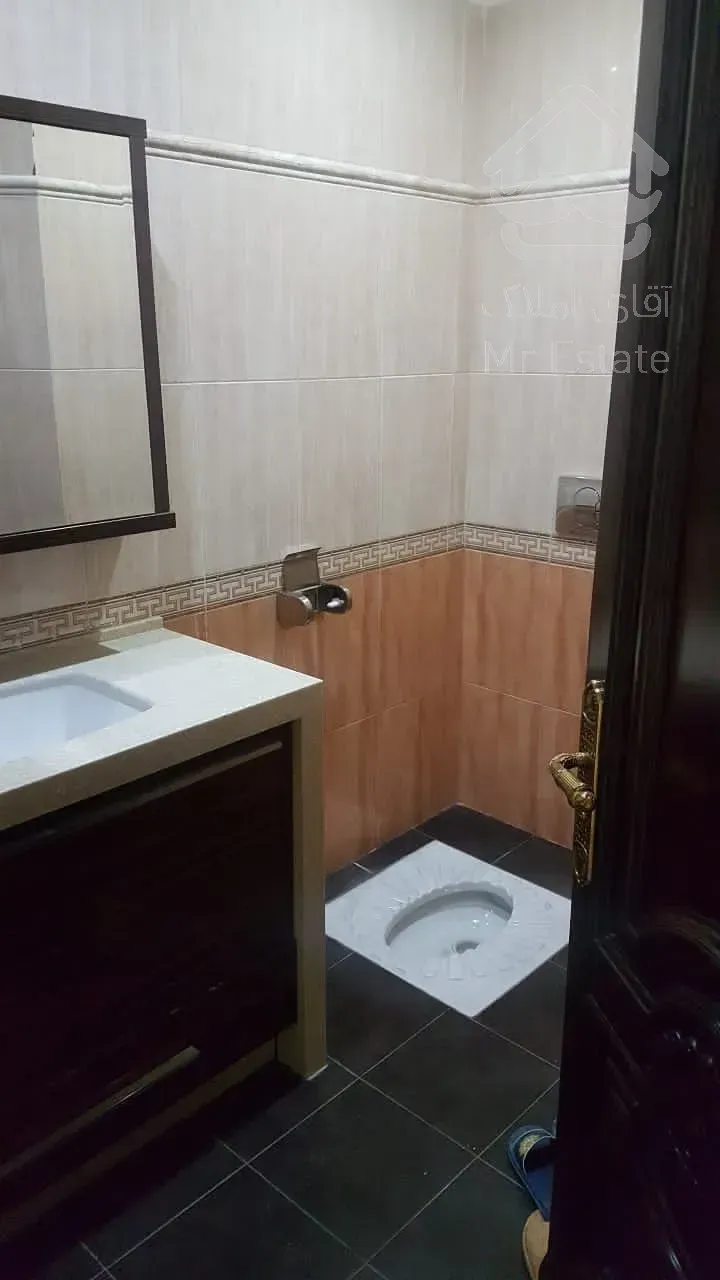 135 متری فروش دروس