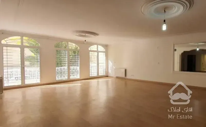 دیباجی جنوبی 170 متر / طبقه سوم