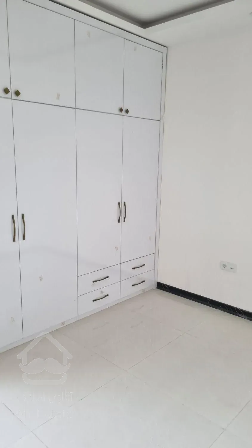 فروش آپارتمان 125 متری صفر فول امکانات واقع در بلوار فرشچیان محله فارغ التصیلان