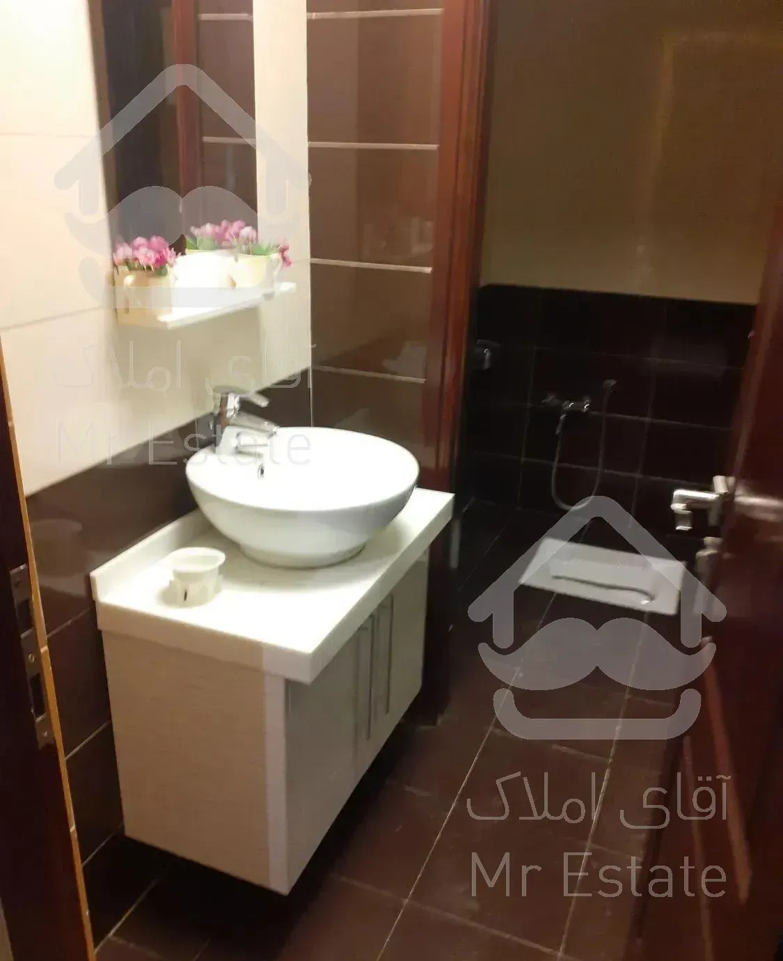 فرمانیه اندرزگو ۲ دو خوابه ۱۲۰ متری فروشی