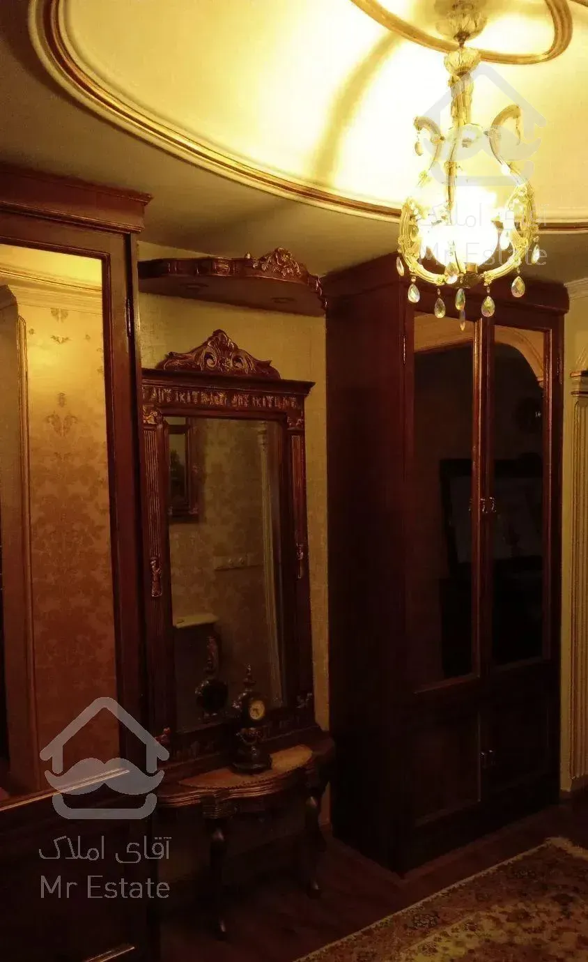 آپارتمان ۲۰۹ متری سه خوابه در ونک توانیر شمالی