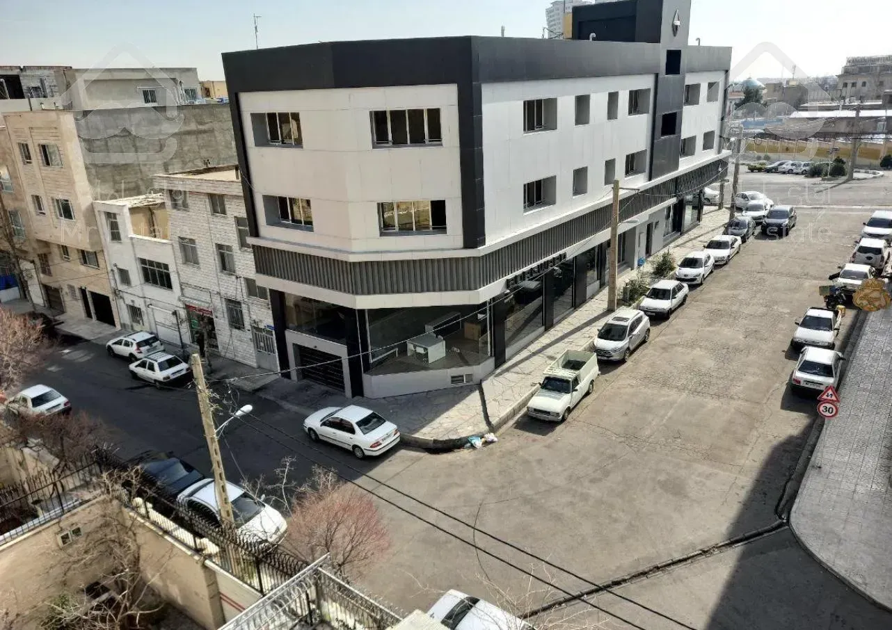 فروش۲۰۰مترملک‌تجاری/دهکده/زیبادشت/شهرک‌چشمه/دریاچه