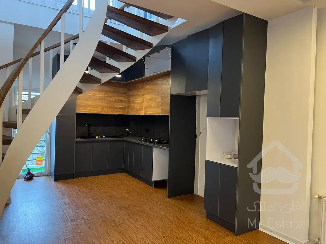 فروش ویلای ۲۰۰ متری نوساز