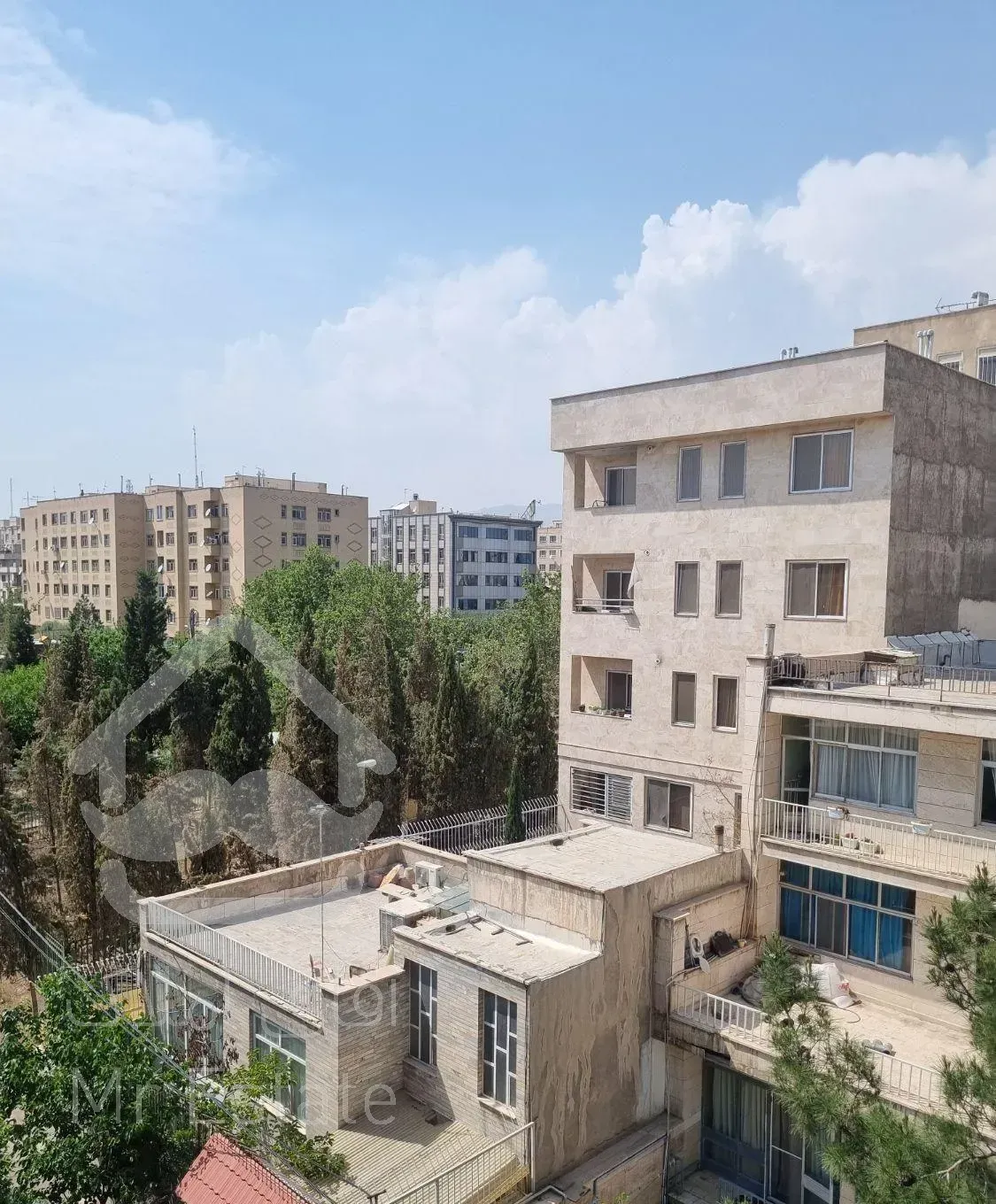 ۶۷ متر یک خوابه کوی بیمه/ثناگو/آقای شهرک