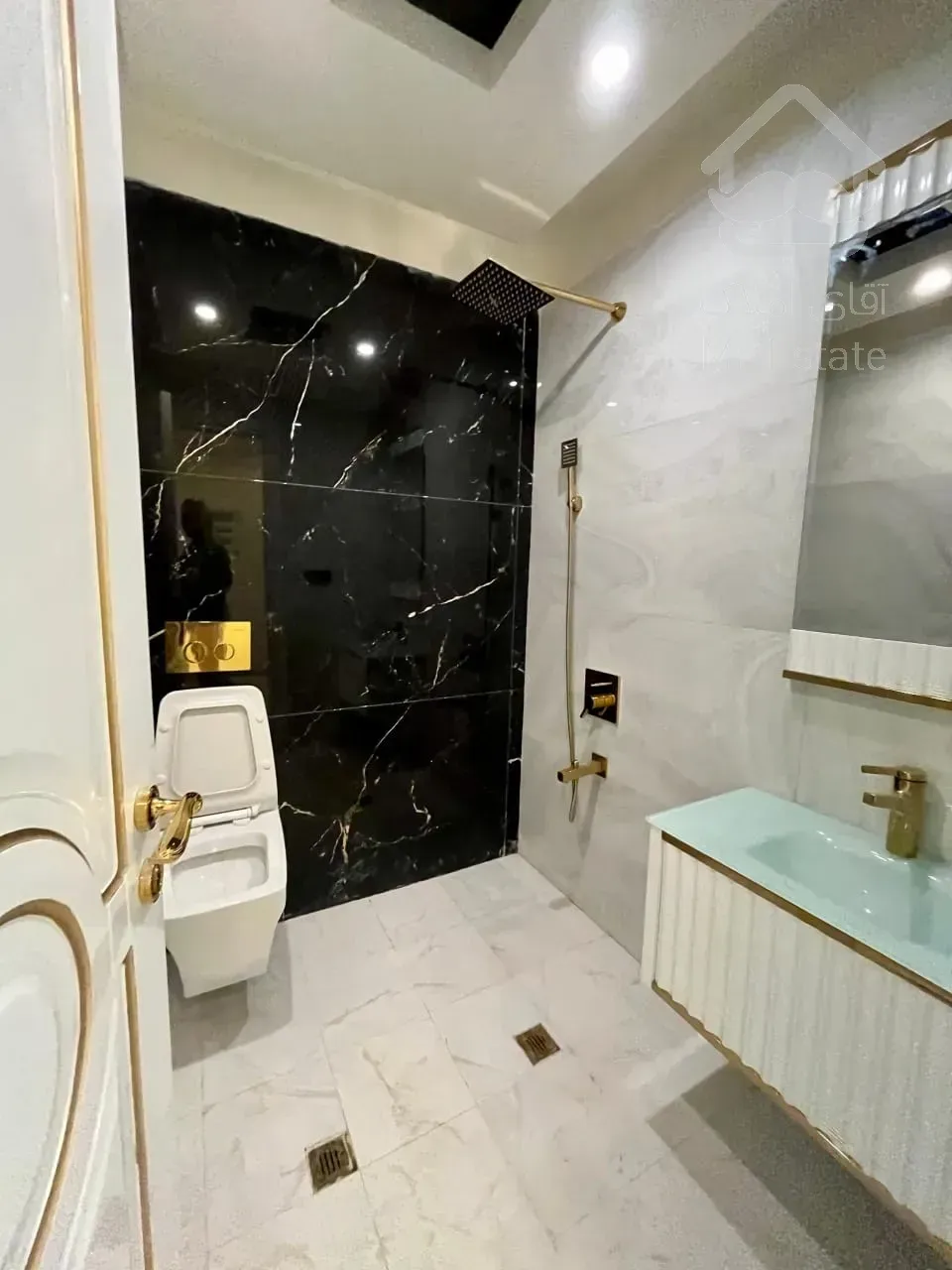 فروش اپارتمان 175 متری زعفرانیه