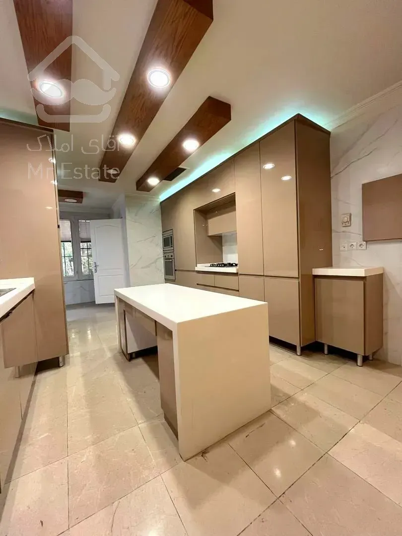 فروش اپارتمان 264 متری زعفرانیه