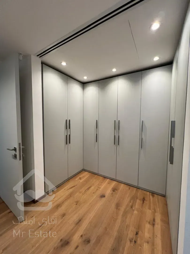 فروش اپارتمان 260 متری ولنجک