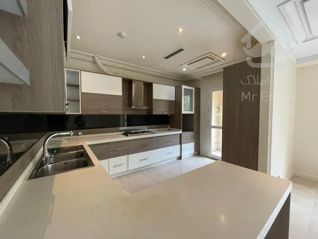 فروش اپارتمان 210 متری ولنجک