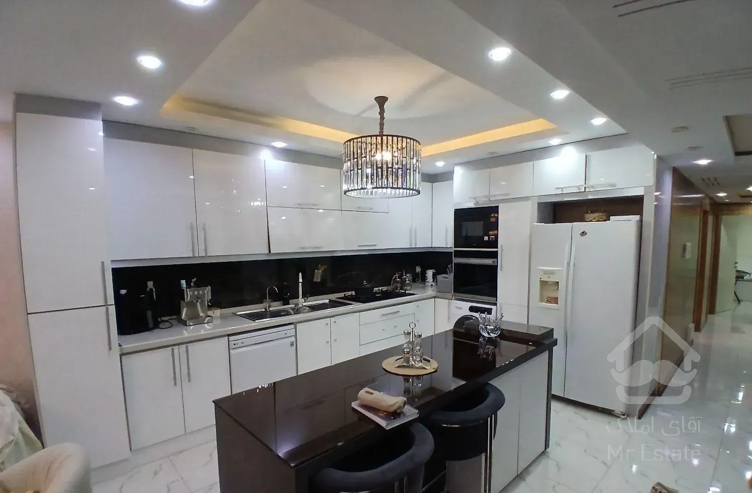 ۱۴۵متر ۳ خواب مستر شیک/جنوبی/جابرانصاری