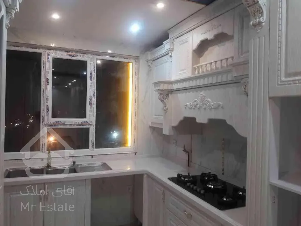 فروش آپارتمان فوق لوکس ۱۰۵ متری فول امکانات