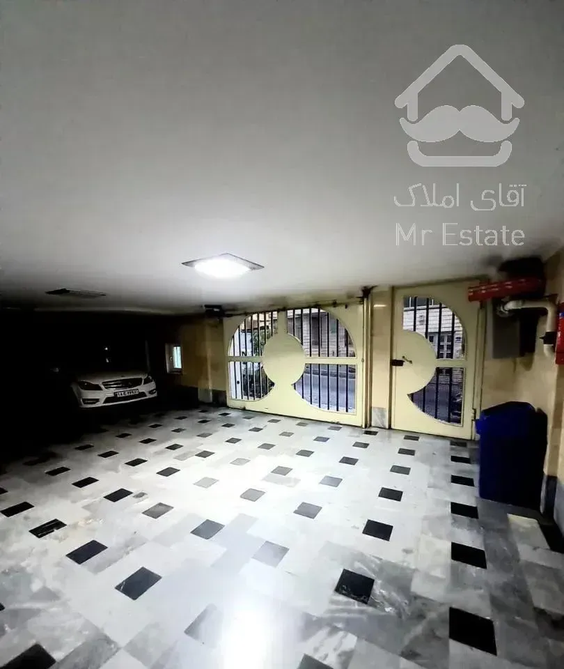 فروش/۱۶۰متر/۳خواب/حکمت