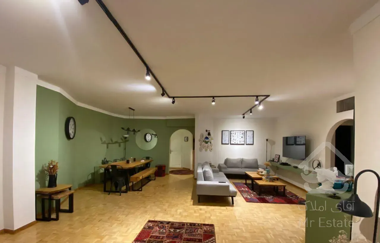 آجودانیه۱۴۰متر۳خواب/۹۰مترقدرالسهم/تراس قابل چیدمان