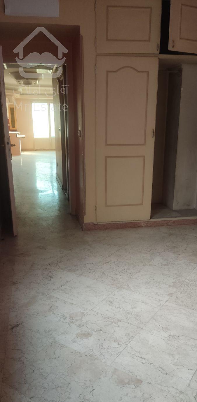 ۱۰۰ متر فول صادقیه