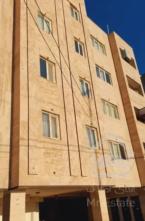 آپارتمان ۸۵ متری ۲ خوابه، رو ب آفتاب