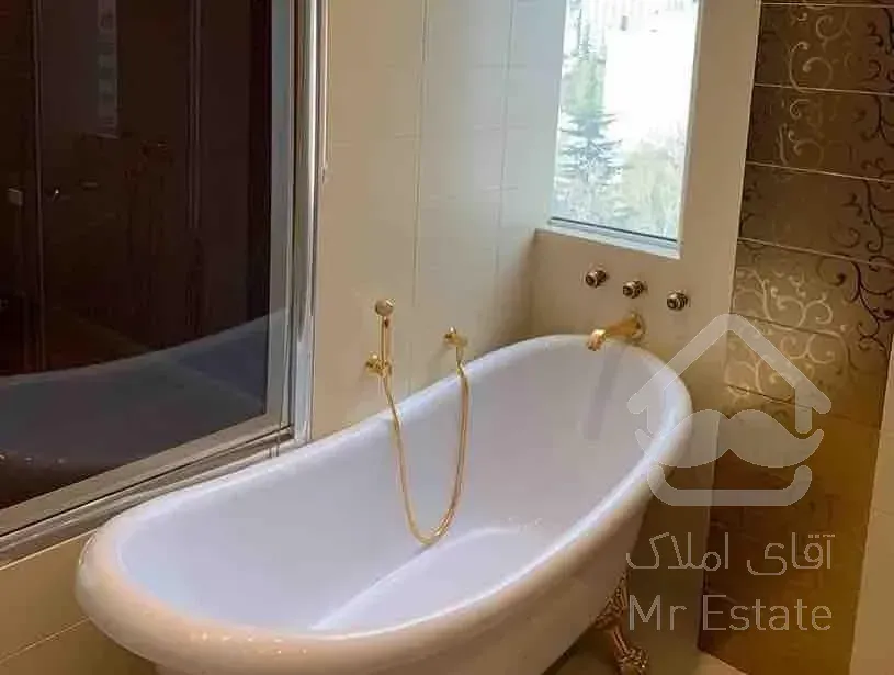 خرید اپارتمان ۳۰۰متری فرمانیه