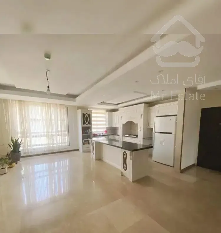 آپارتمان۱۰۵ متری فول امکانات (مرزداران)