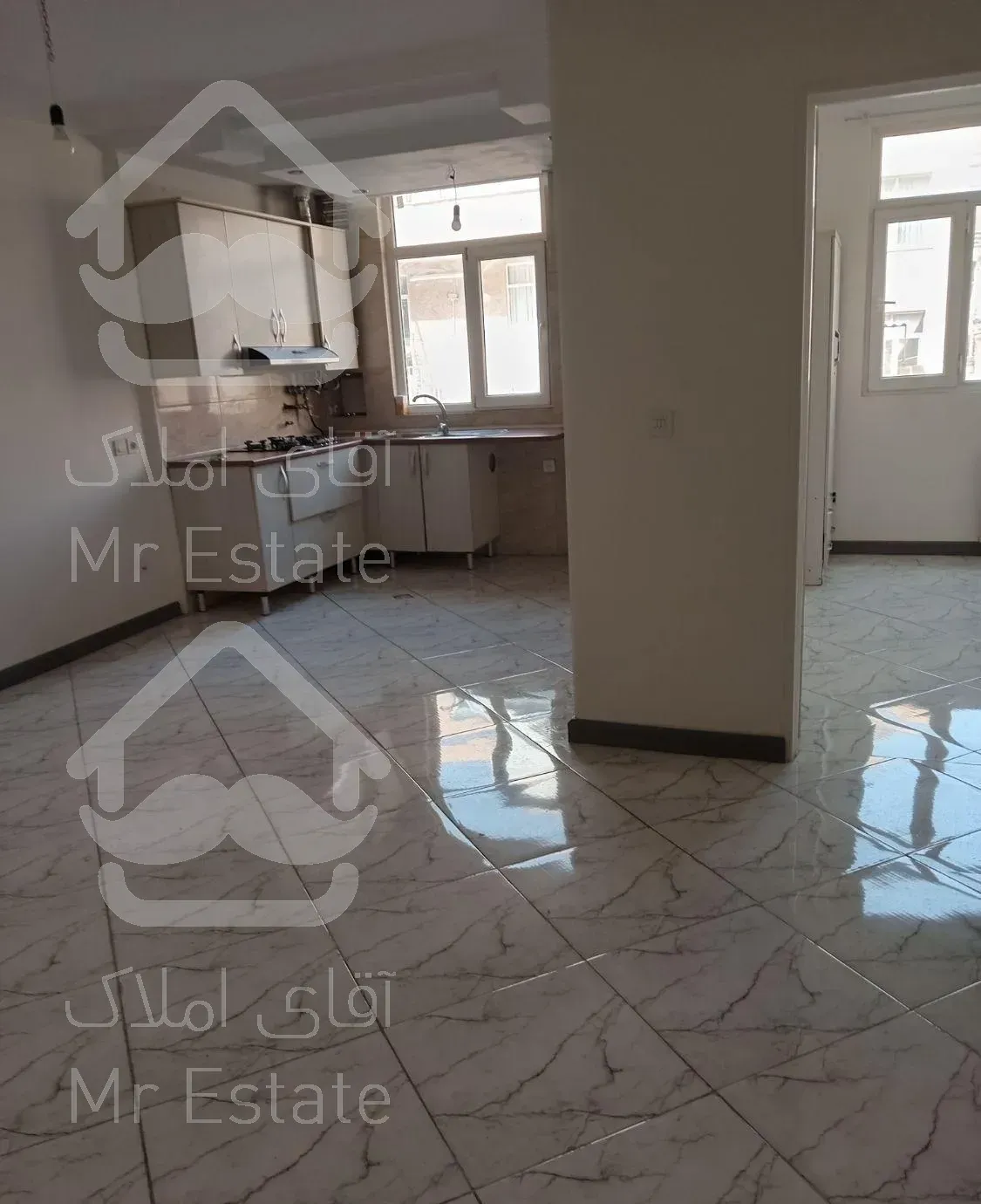 یک واحدی ۴۵متری ۱خوابه ۴طبقه  تک واحدی طبقه ۲