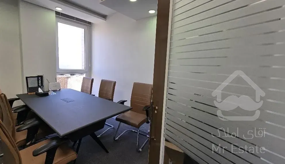 80مترشهرک غرب*موقعیت اداری*فول امکانات*خوش نقشه