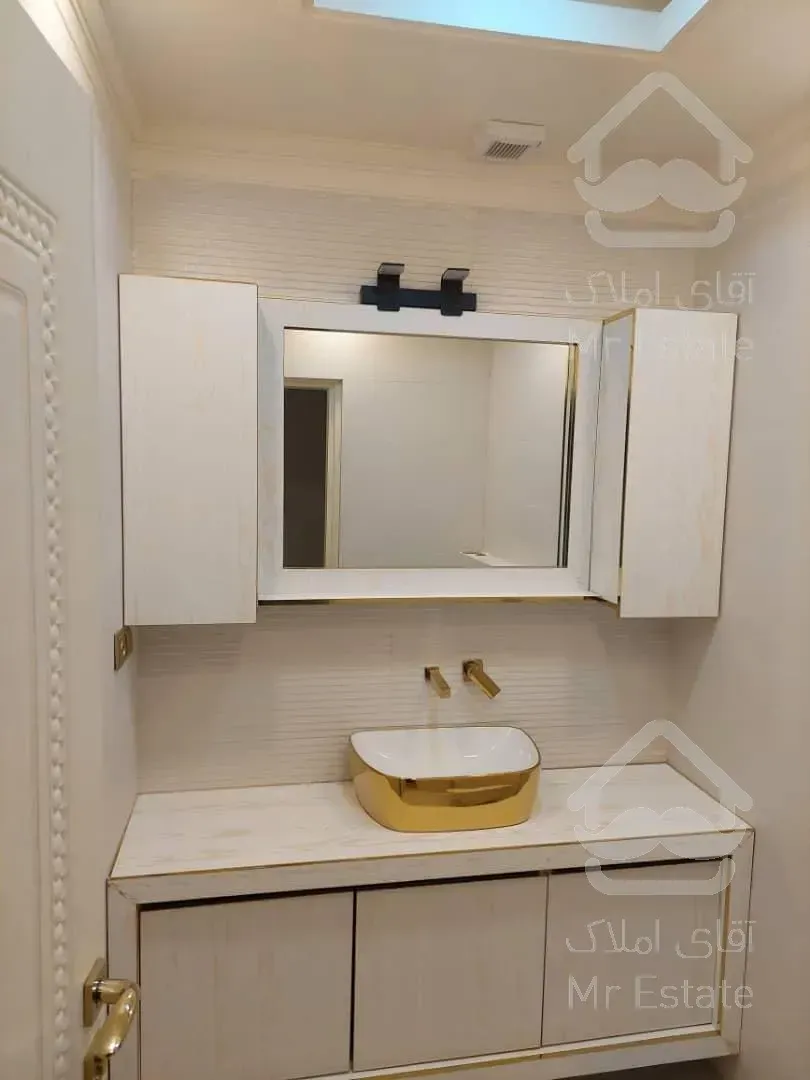 رهن و اجاره 210 متری دیباجی