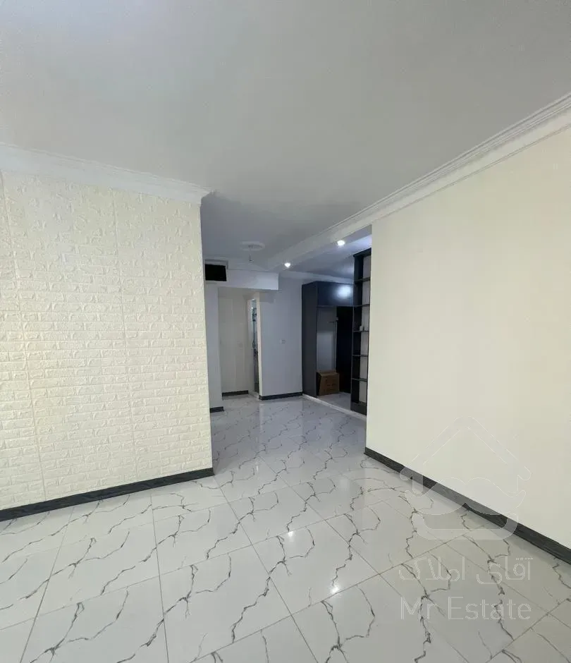 فروش آپارتمان ۷۲ متری ۲ خوابه طبقه ۲