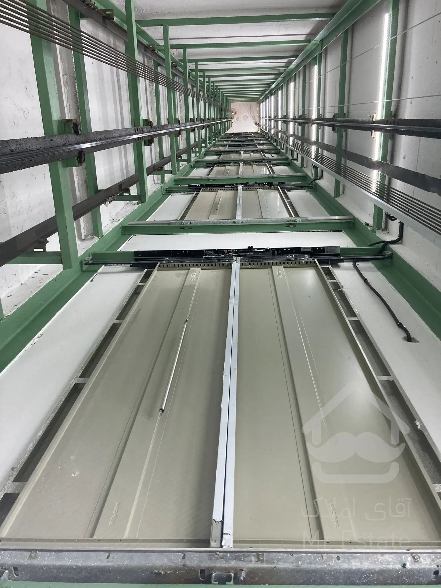 تعمیر و نگهداری آسانسور