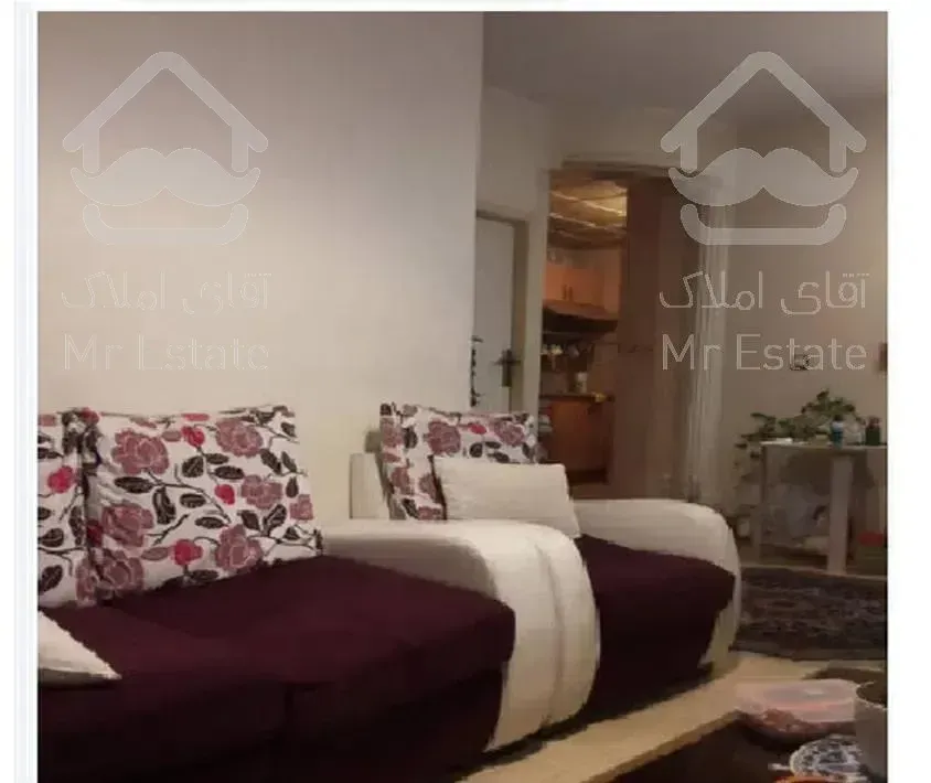 39متر چهارراه قصر/سه طبقه تکواحدی/موقعیت اداری