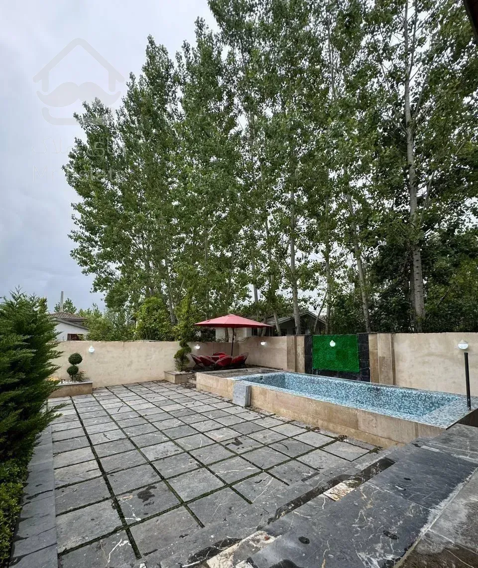 ویلا باغ استخردار 300 متری شهرکی سندتک‌برگ
